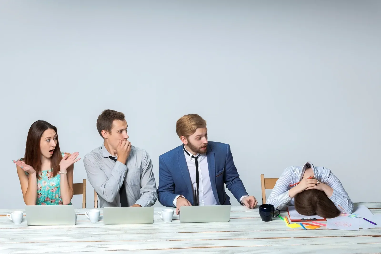 The CEO can create stress for the researcher and the participant by interrupting the session during user research.